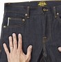 Bedanya Denim Slim Cut Dan Slim Straight